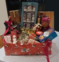 2024 hamper shown.